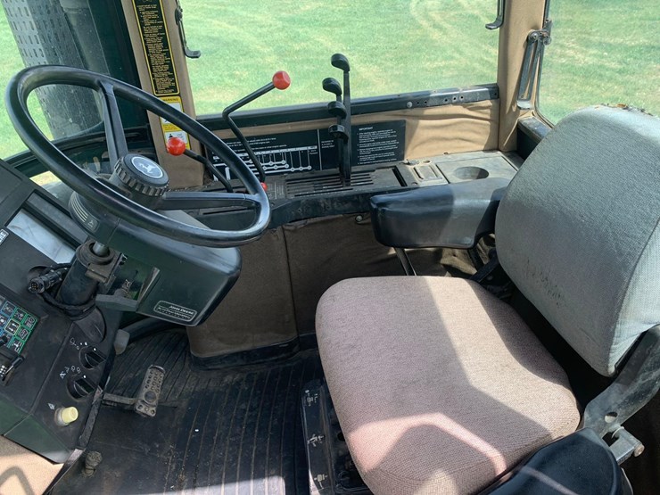 1990-john-deere-8960-image-23