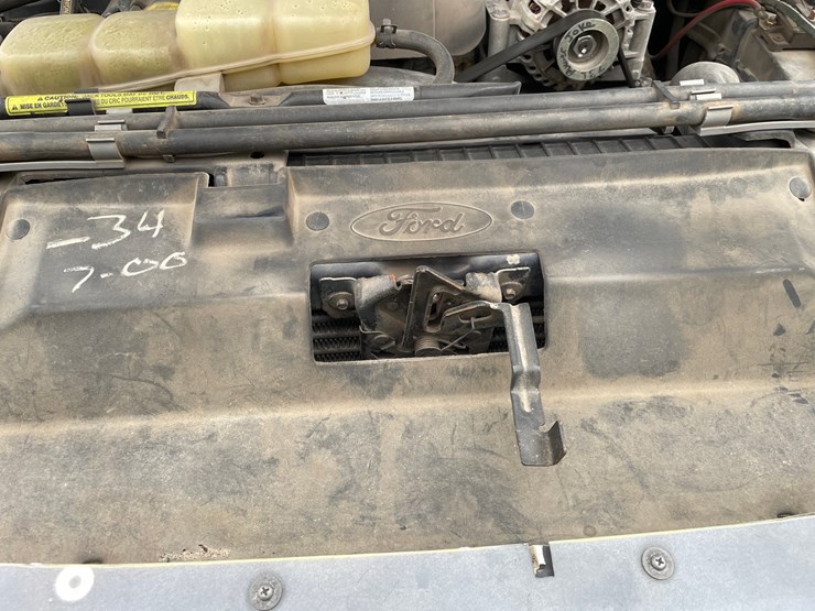 2000-ford-f350-sd-xlt-image-106