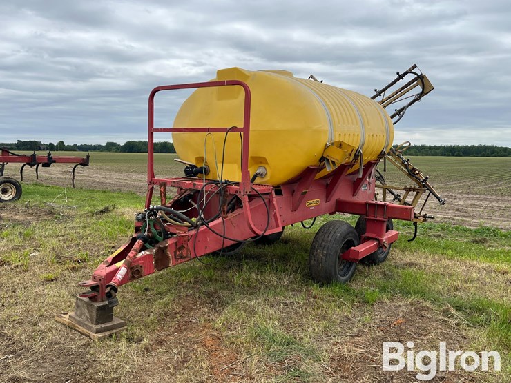 century-pull-type-sprayer-image-1