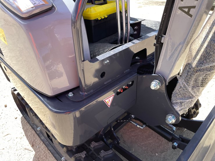 #1106-•-new-ats-me18-mini-excavator-image-17