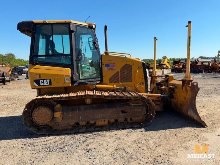caterpillar-d5k-image-6