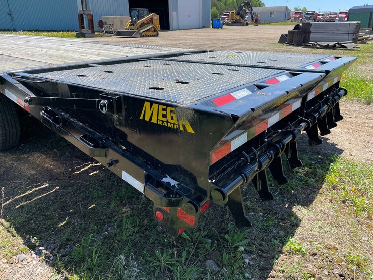 #7030-•-2023-big-tex-gooseneck-trailer-(deerbrook,-wi)-image-11