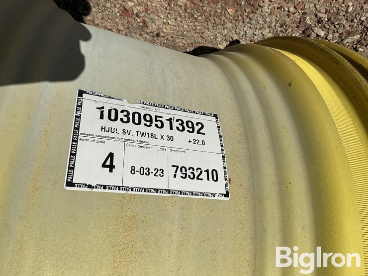 john-deere-18-image-11