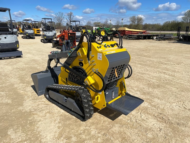 #1114-•-new-ats-ride-on-mini-skid-steer-loader-image-8