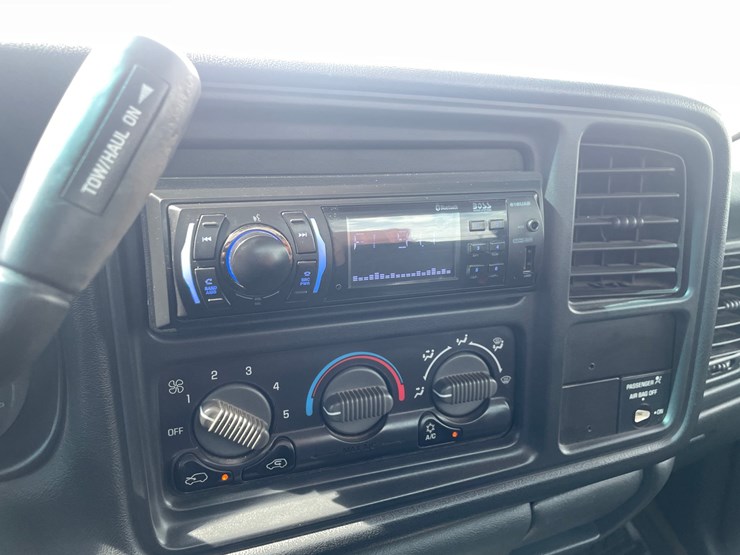 #212-•-2001-chevrolet-silverado-pickup-truck-(has-a-nm-title-image-95