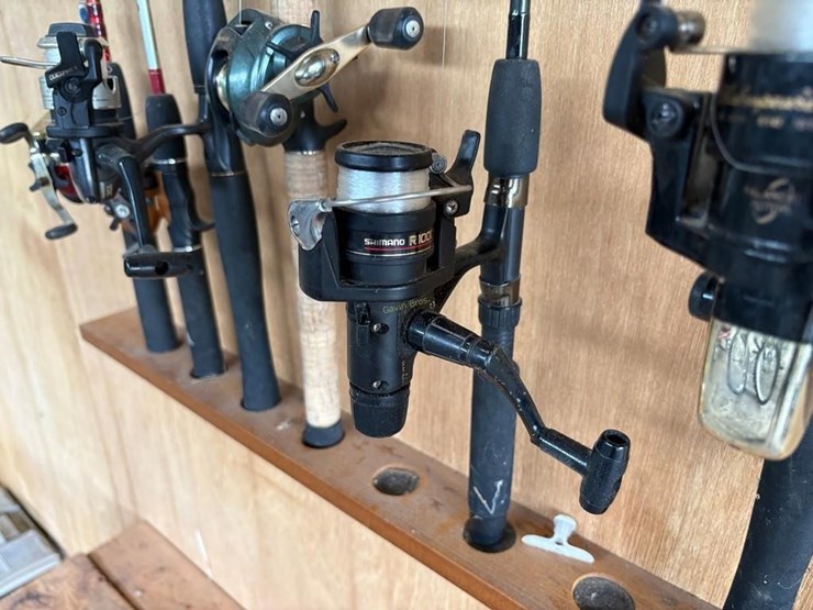 misc-fishing-poles-&-reels-image-4