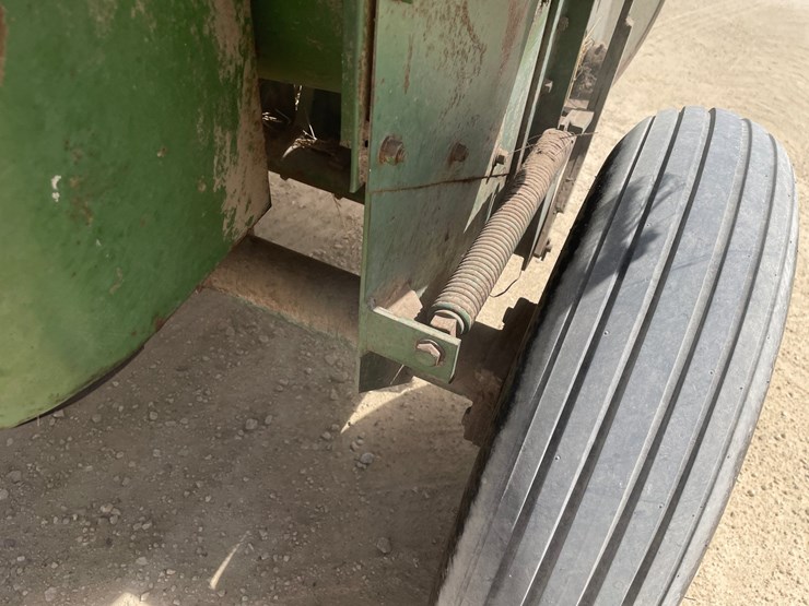 john-deere-14-image-21