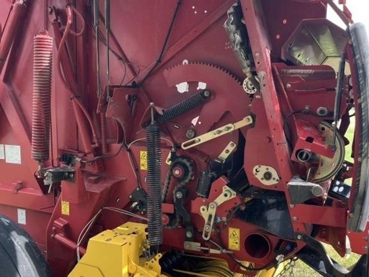 l2---2018-roll-belt-new-holland-560-baler-image-6