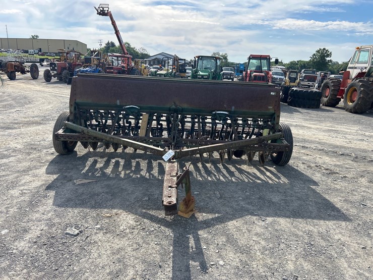 john-deere-8200-image-2