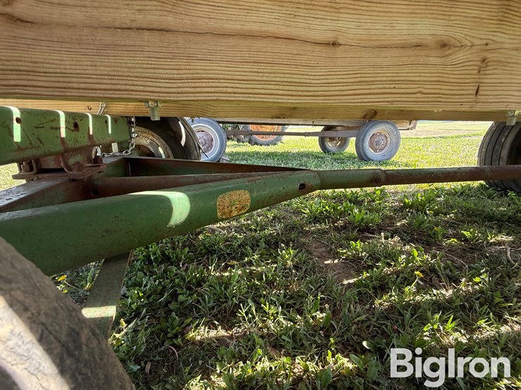 16'-hay-rack-on-john-deere-running-gear-image-14
