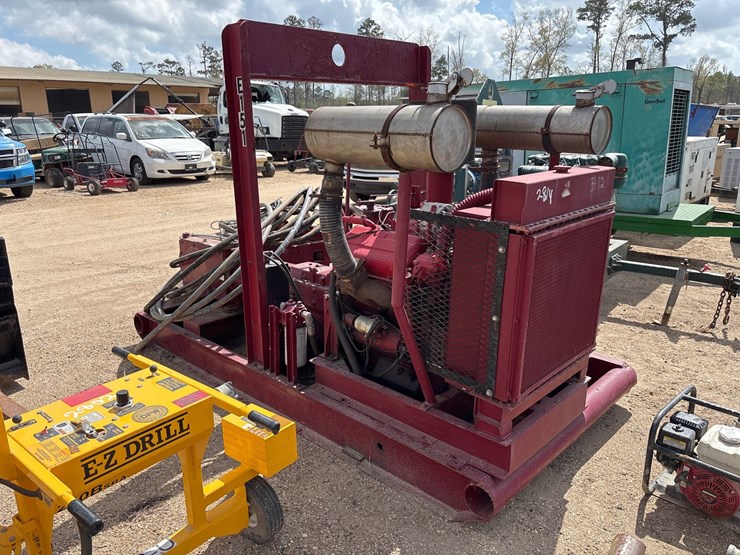 #2752-•-triplex-high-pressure-pump-image-2