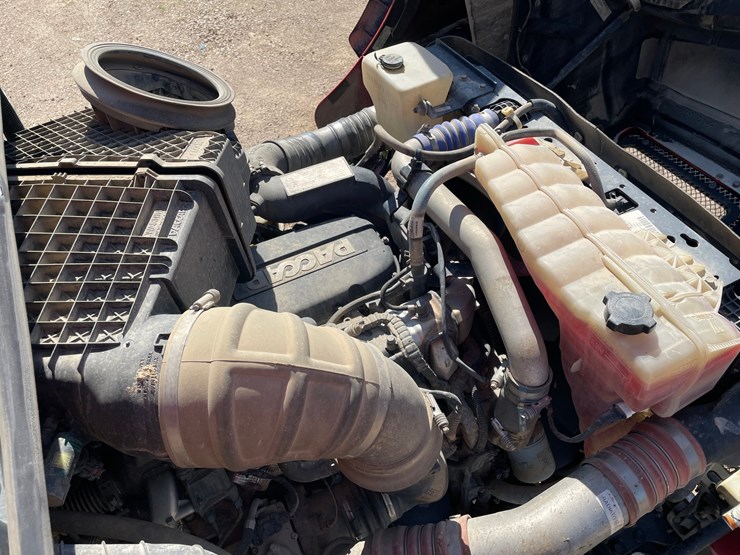 2019-kenworth-t880-image-59