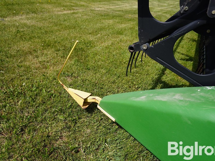 john-deere-635f-image-9