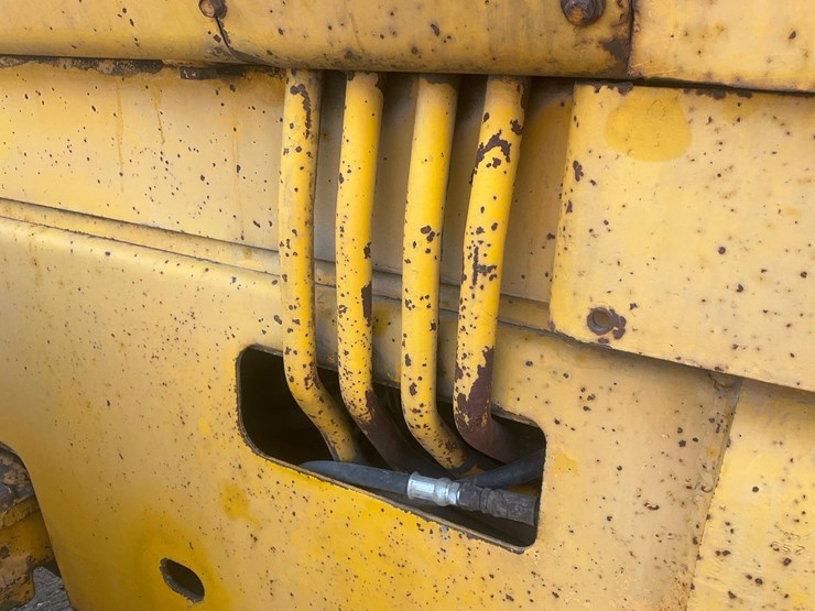 1980-john-deere-644-image-23