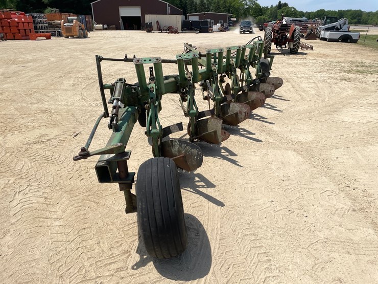 john-deere-2500-image-5