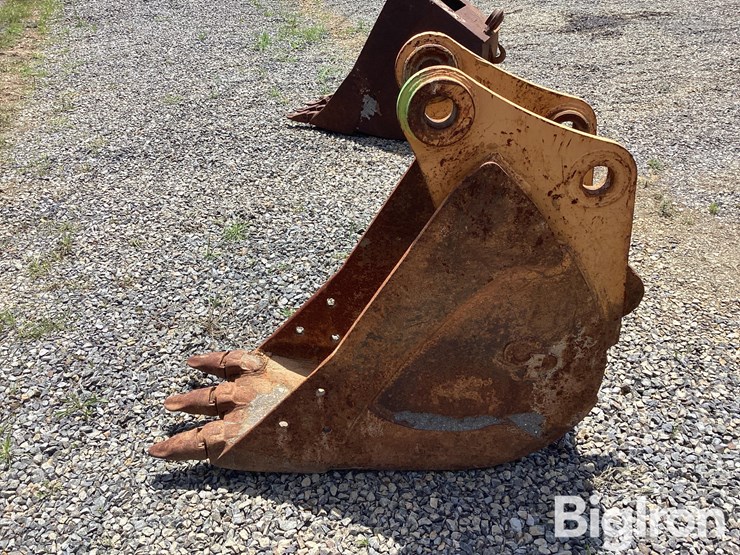 cp-cx135-18”-excavator-bucket-image-8