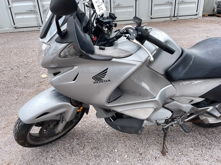 #214-•-2010-honda-touring-(has-a-nm-title)-image-2