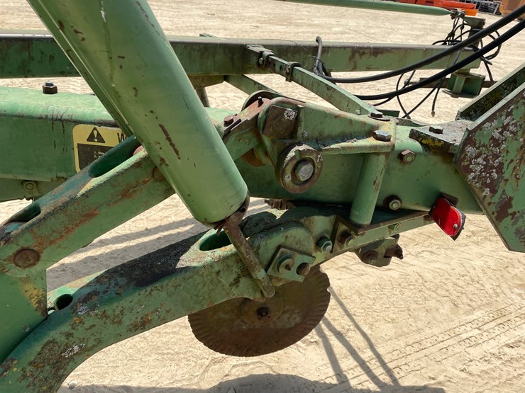 john-deere-2500-image-33