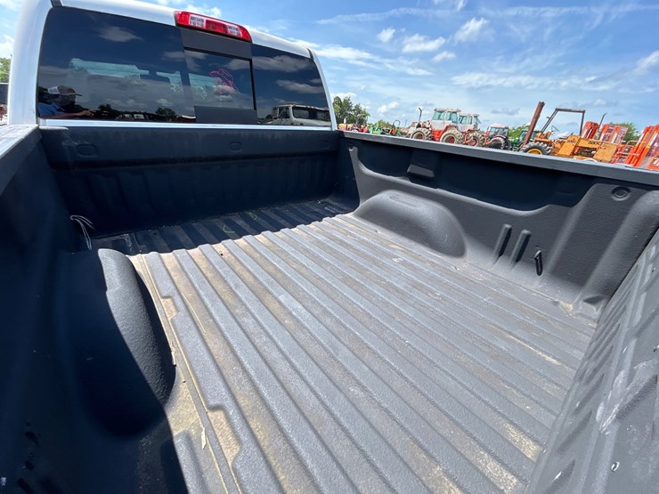 2014-chevrolet-silverado-1500-image-7