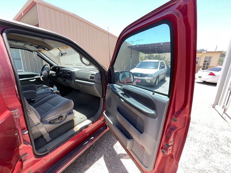 2002-ford-excursion-image-73