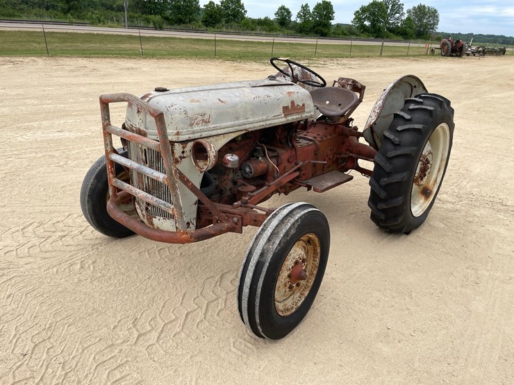 ford-8n-image-1