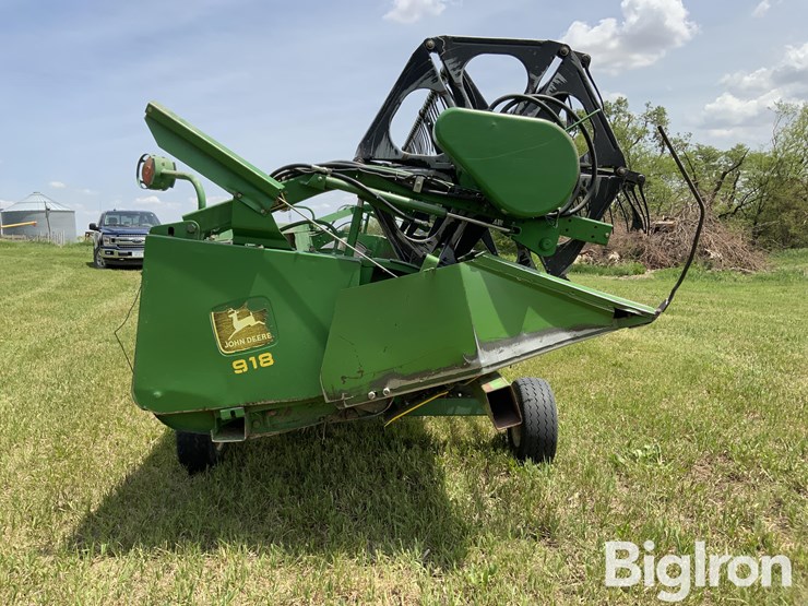 1990-john-deere-918-image-4
