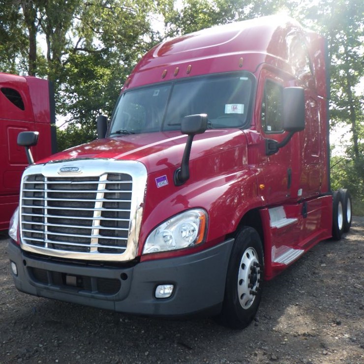 2017 FREIGHTLINER CASCADIA 125 EVOLUTION