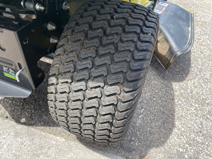 2021-john-deere-x350-image-16