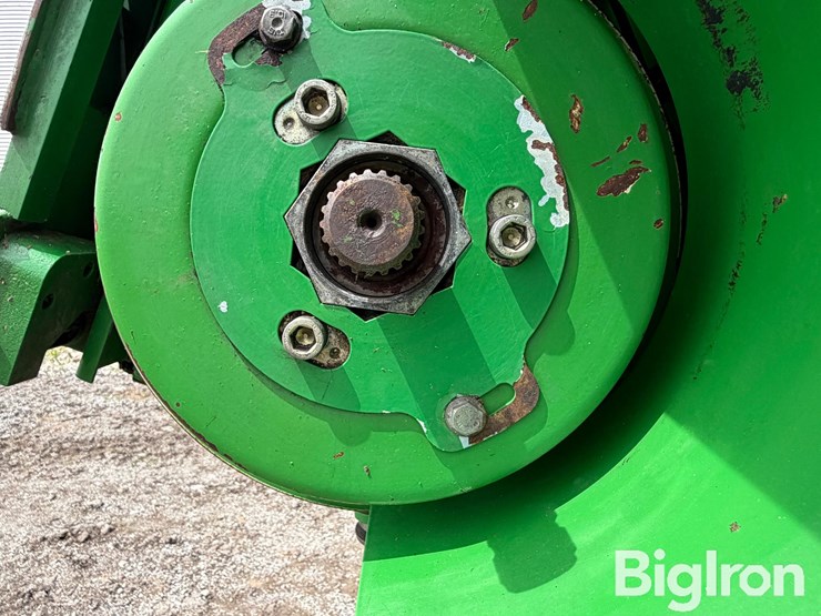 2006-john-deere-9760-sts-image-11