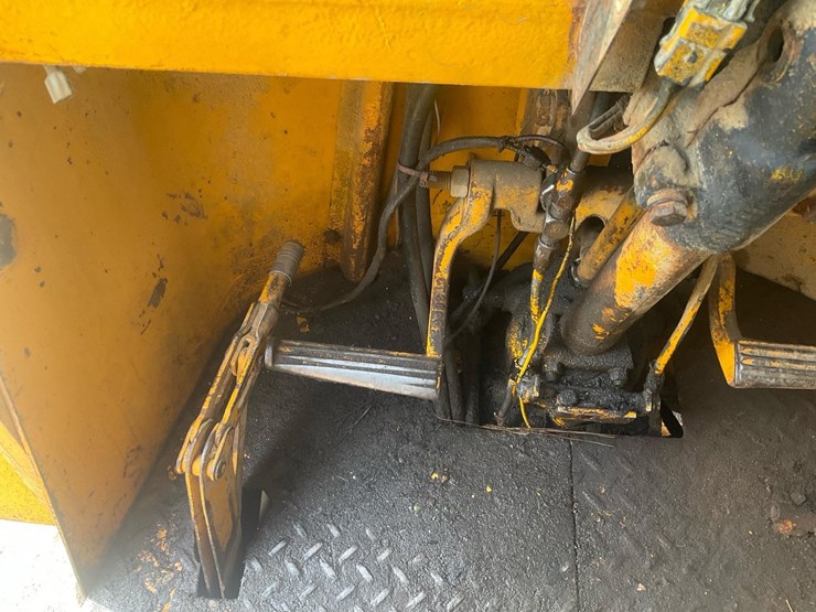 1980-john-deere-644-image-43
