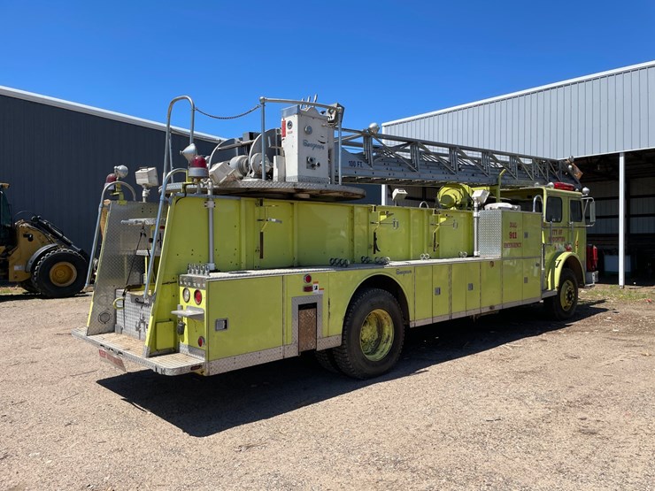 #7035-•-1970-seagrave-fire-engine-(wi-title-in-delay)-(deerbrook,-wi)-image-5
