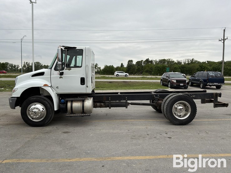 2019-international-4300-sba-image-8