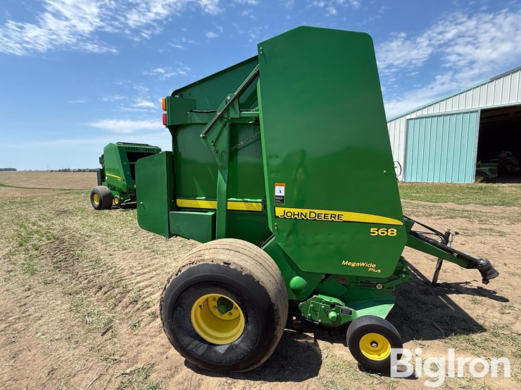 2012-john-deere-568-image-4