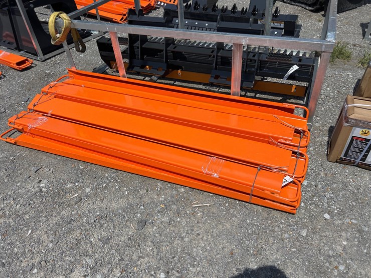 #75-•-(10)-sets-of-pallet-fork-extensions-image-1