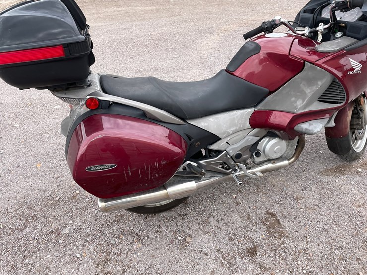 #213-•-2010-honda-touring-(has-a-nm-title)-image-8