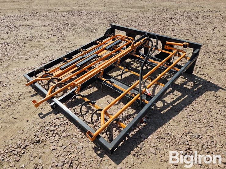 2026-arteer-acg-10-skid-steer-hay-accumulator-grapple-image-1