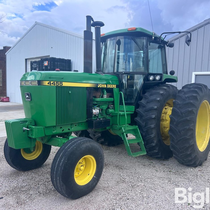 1990 JOHN DEERE 4455