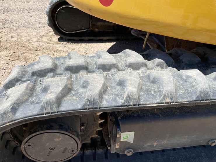 caterpillar-303.5e2-cr-image-35