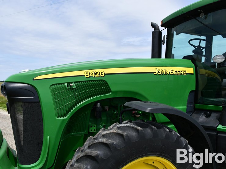 2004-john-deere-8420-image-14