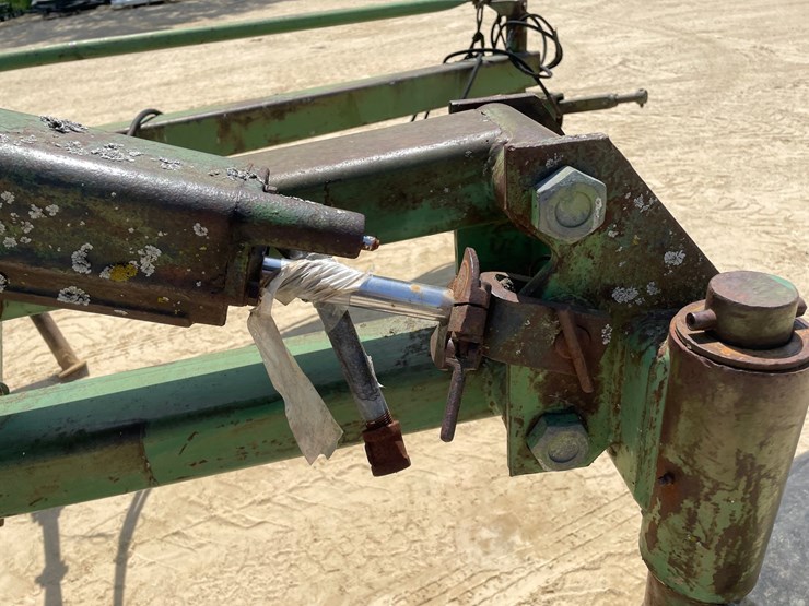 john-deere-2500-image-36