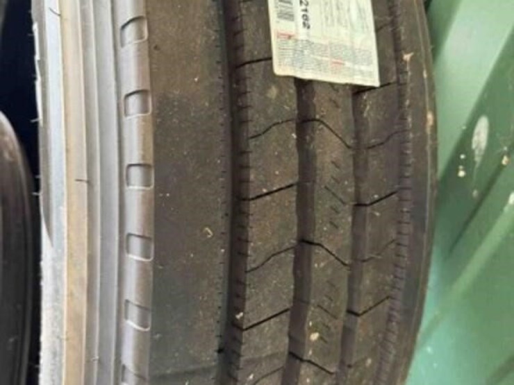 hankook-11-22.5-tire-new-image-2