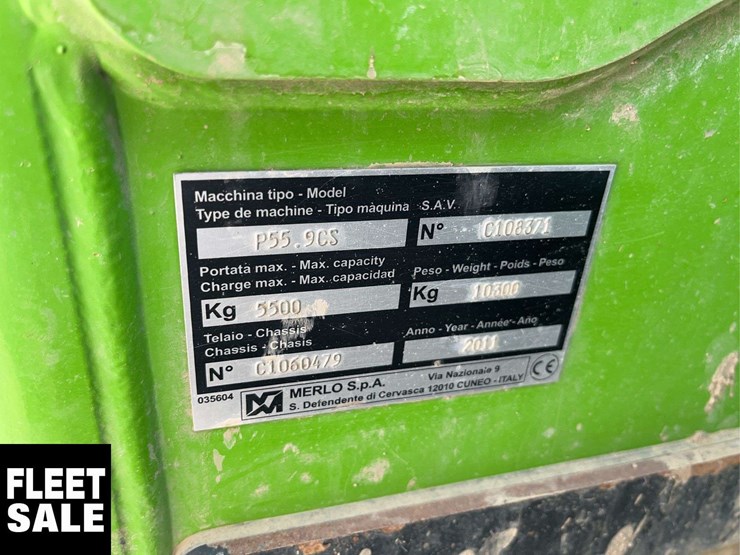 2005-caterpillar-th580b-image-37