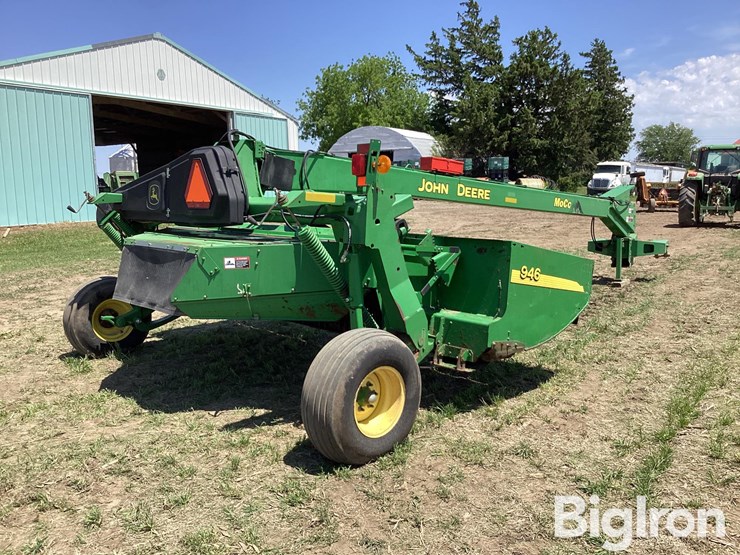 2006-john-deere-946-image-5