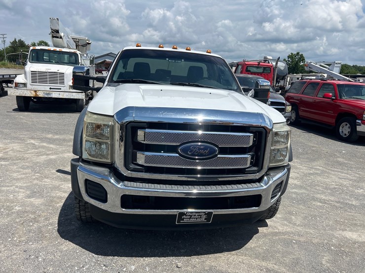 2014-ford-f550-image-4