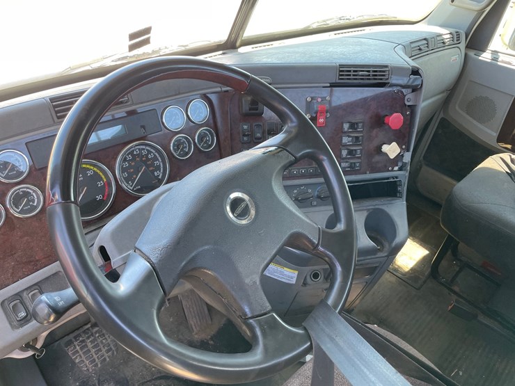 #7024-•-2012-freightliner-coronado-glider-kit-day-cab-semi-(has-wi-title)-(deerbrook,-wi)-image-42