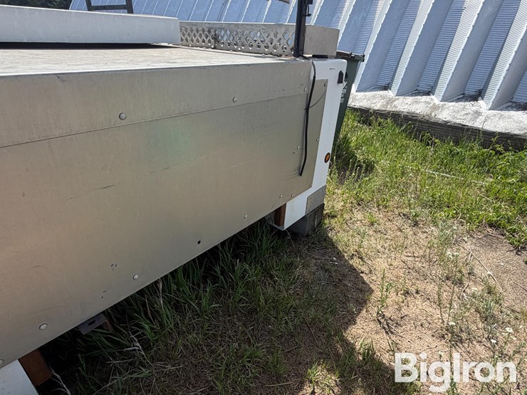 fiberglass-utility-pickup-box-image-12