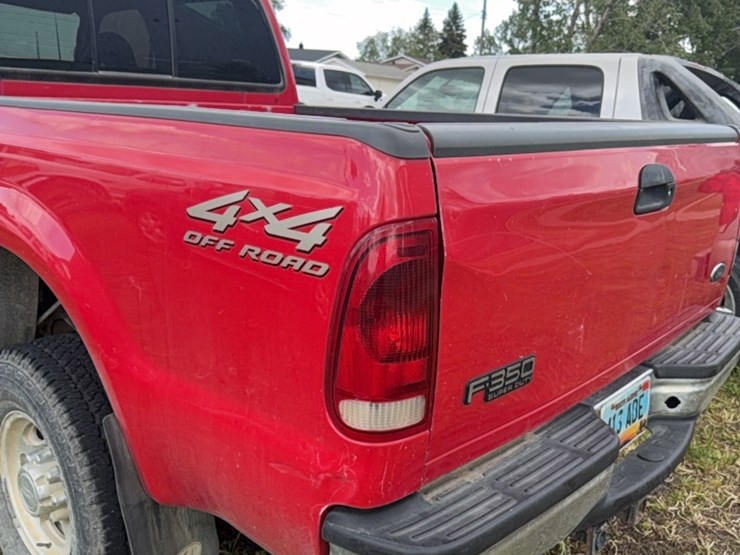 2001-ford-f350-image-30