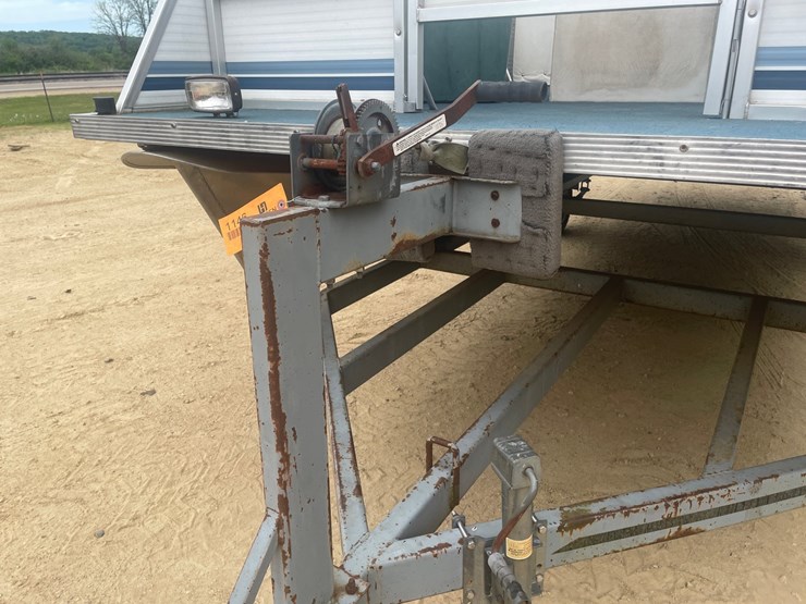 #2000-•-1991-playbuoy-20'-pontoon-with-trailer-(has-wi-title)-image-79