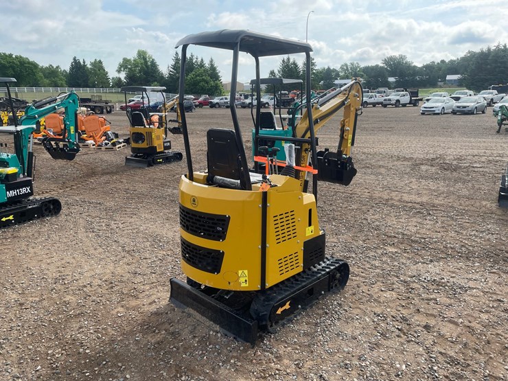 #2038-•-2026-cfg-h13r-mini-excavator-image-3