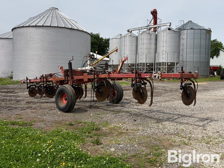 p&h-11-knife-anhydrous-applicator-image-1